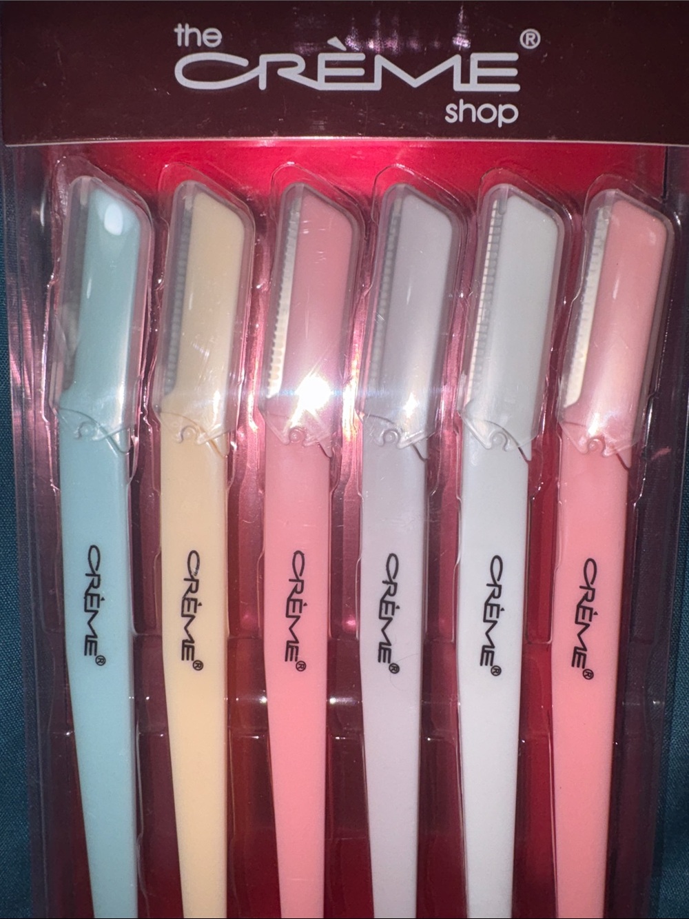 The Crème Shop Women’s Super Precision Eyebrow Razors – Pastel Set of 6 - Picture 5 of 6